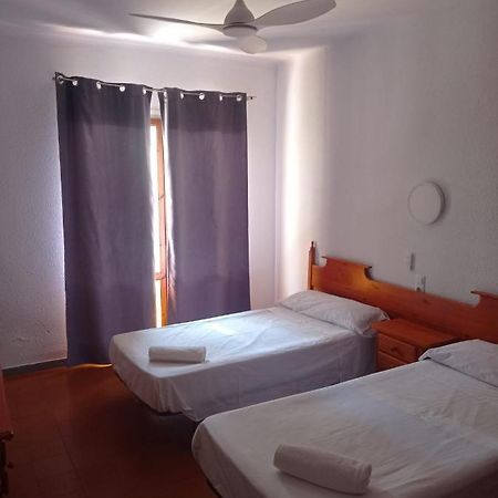 Pension Juan Ramon Lloret de Mar Bagian luar foto